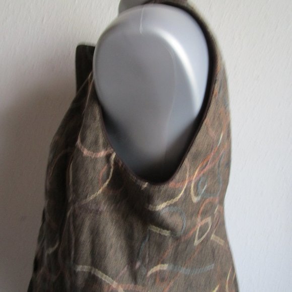 Brown preppy vest with yarn embellishments Coldwater Creek size 6 - Picture 13 of 16